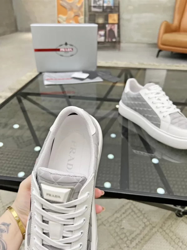 Prada shoes - Replica shoes