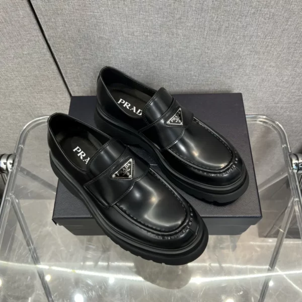 Prada shoes - Replica shoes