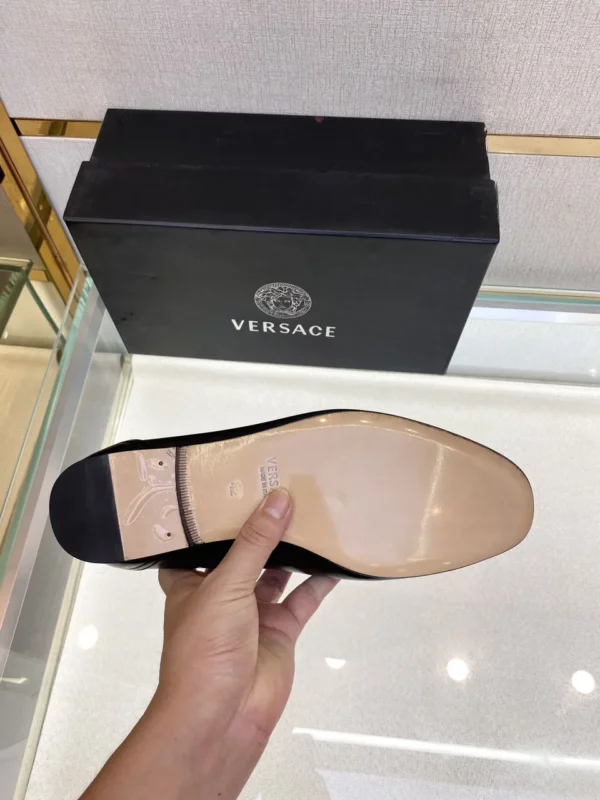 Versace shoes - rep shoes