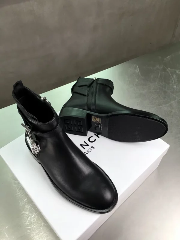 Givenchy shoes - Replica shoes