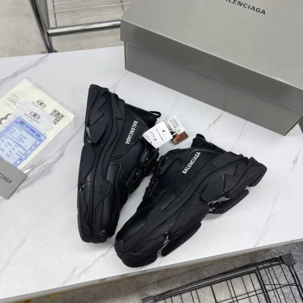 Balenciaga shoes - Replica shoes