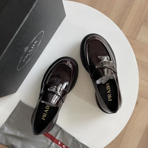 Prada shoes - Replica shoes