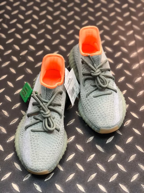 Yeezy shoes - rep shoes