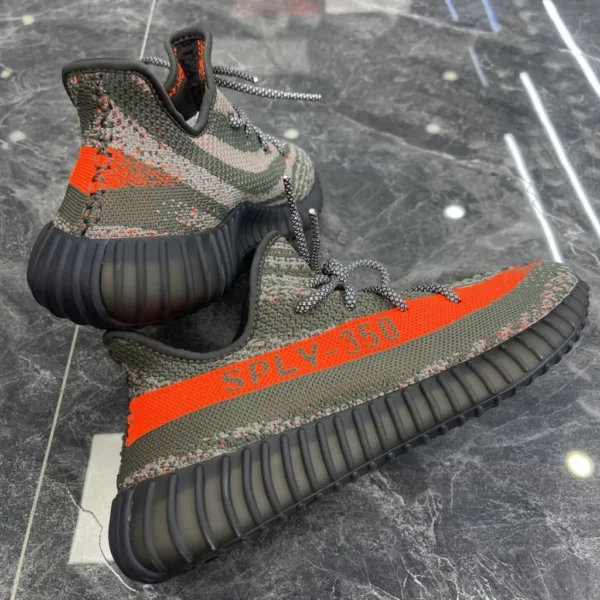 Yeezy shoes - rep shoes