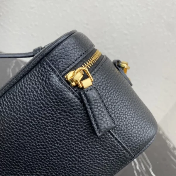 Prada bag - replica bags