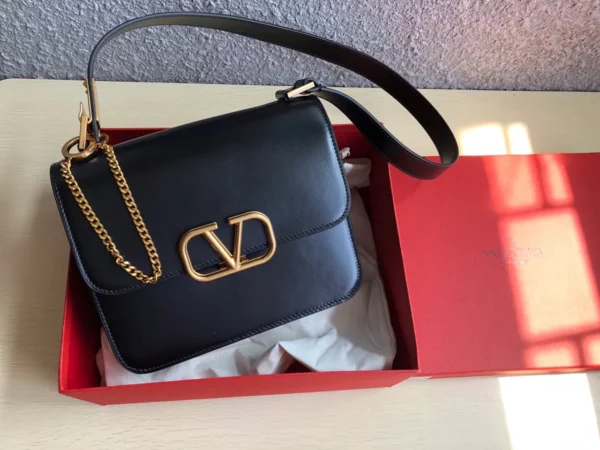 Valentino bag - rep bags