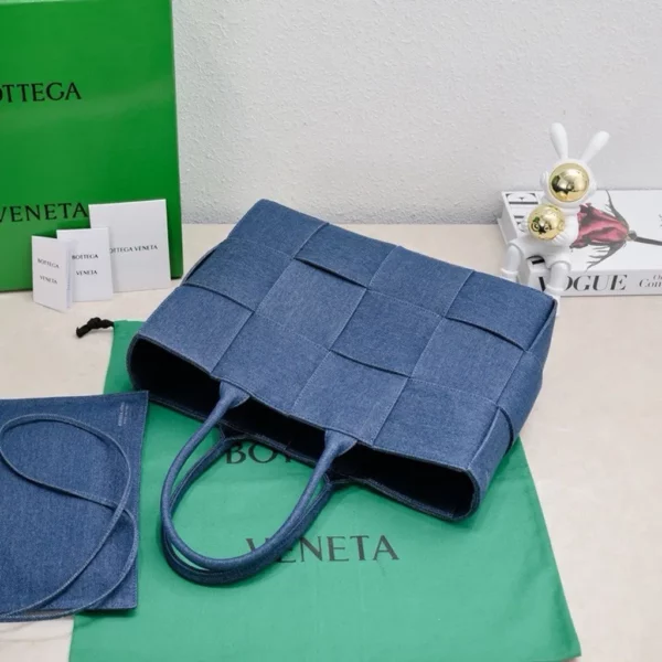 Bottega Veneta bag - replica bags