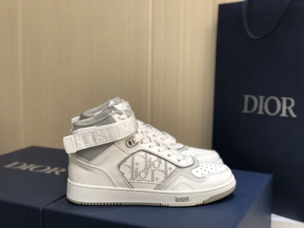 Dior shoes - rep shoes