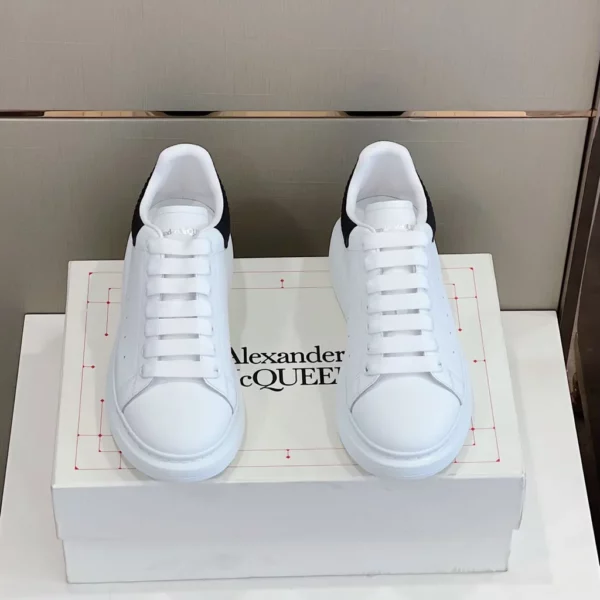 Alexander MCQueen shoes - rep shoes