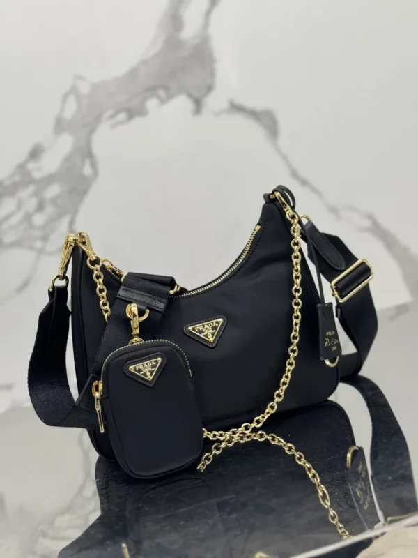 Prada bag - rep bags