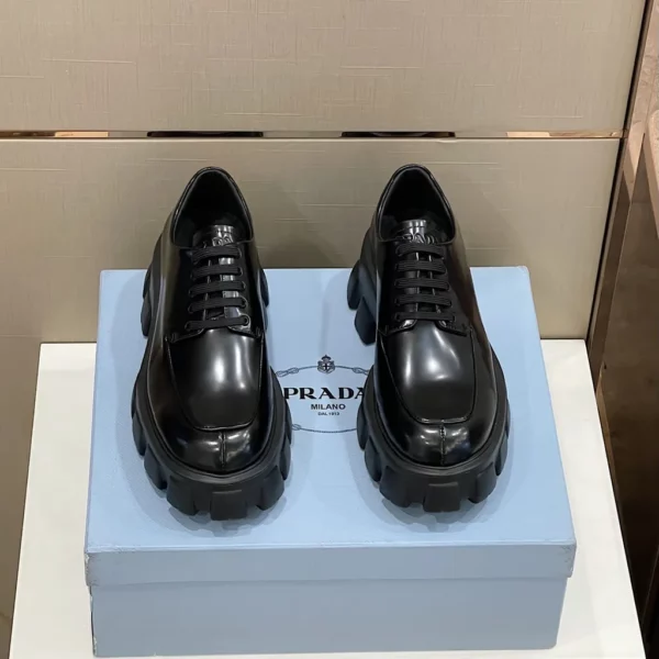 Prada shoes - Replica shoes