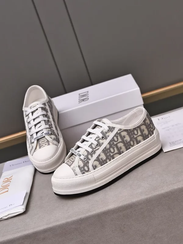 Dior shoes - Reps shoes