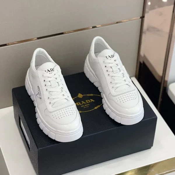 Prada shoes - Replica shoes