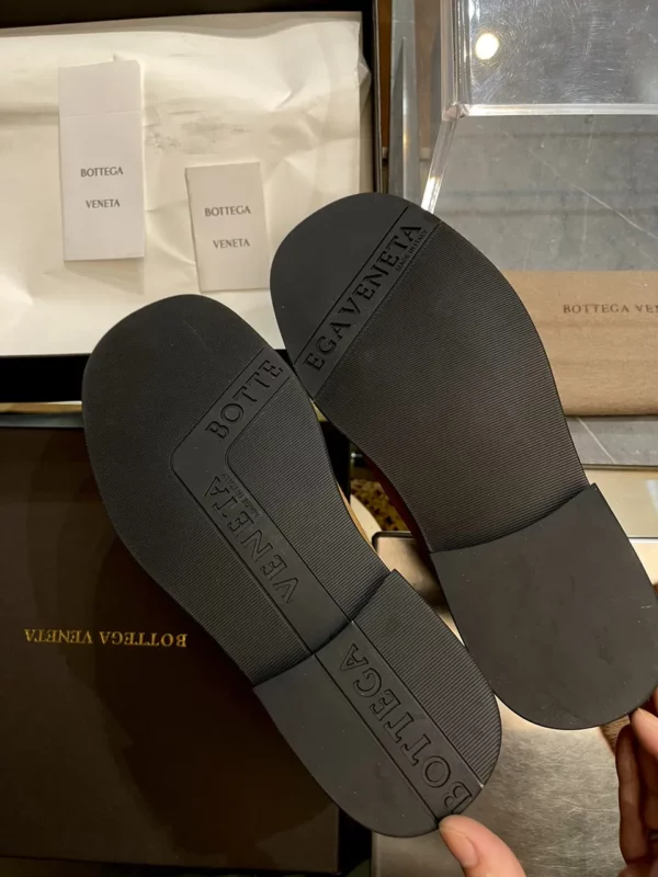 Bottega Veneta shoes - Replica shoes