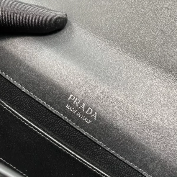 Prada bag - replica bags