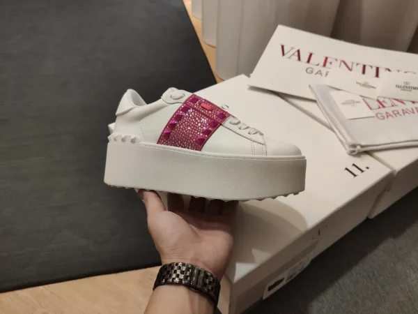 Valentino shoes - Replica shoes