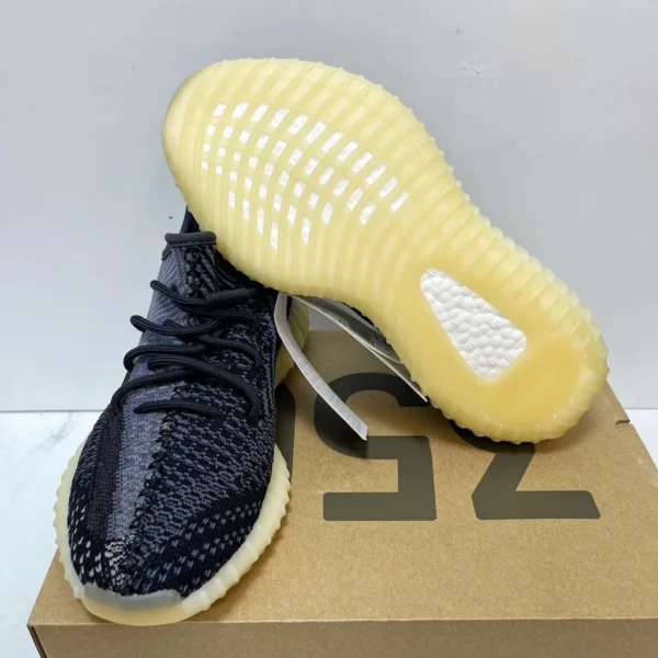 Yeezy shoes - Reps shoes