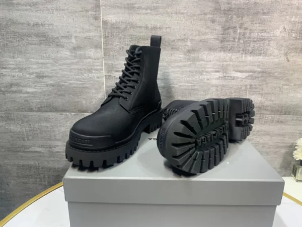 Balenciaga shoes - rep shoes