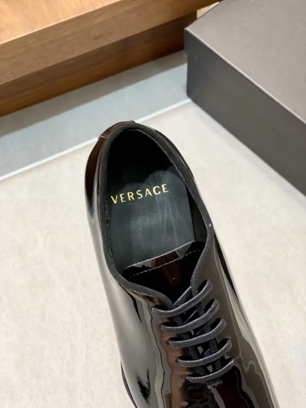 Versace shoes - Replica shoes