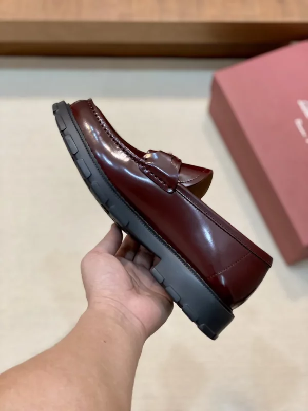 Ferragamo shoes - rep shoes