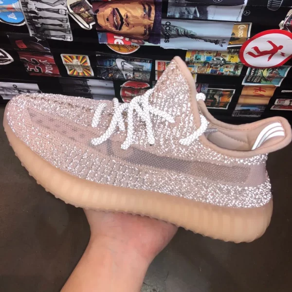 Yeezy shoes - rep shoes