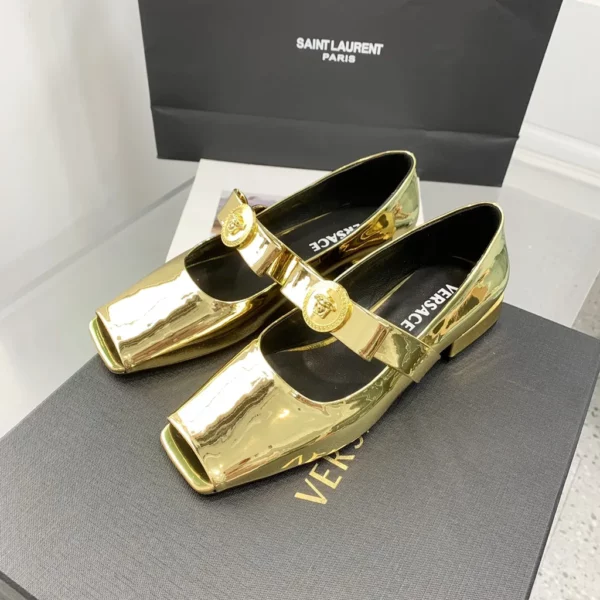 Versace shoes - rep shoes