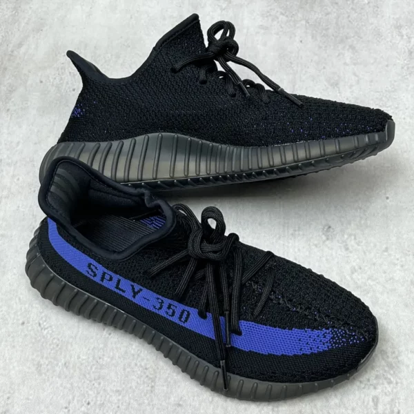 Yeezy shoes - rep shoes