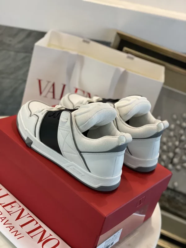 Valentino shoes - Replica shoes