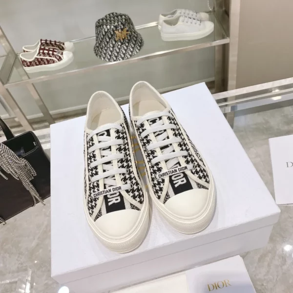 Dior shoes - Reps shoes