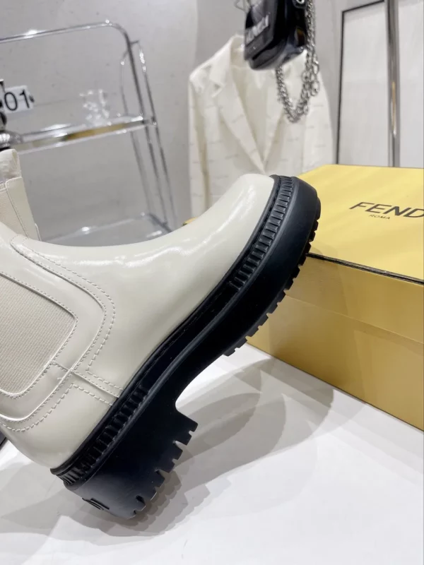 Fendi shoes - Replica shoes