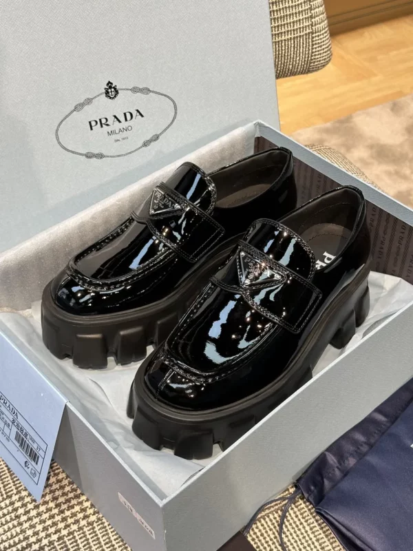 Prada shoes - Reps shoes