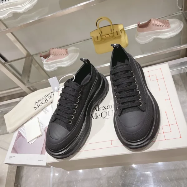 Alexander MCQueen shoes - rep shoes