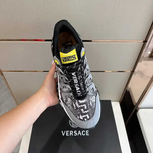 Versace shoes - Replica shoes