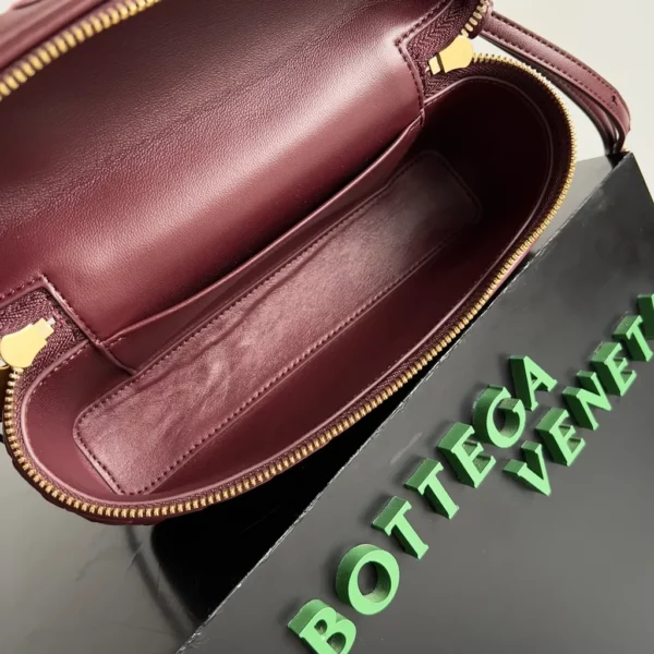 Bottega Veneta bag - replica bags