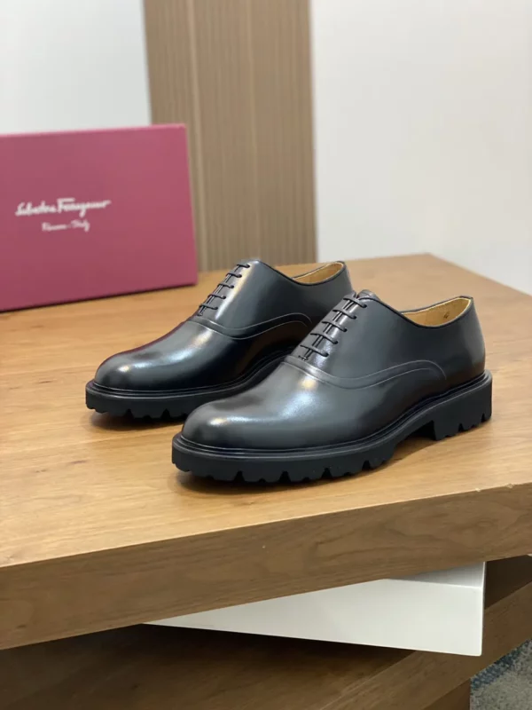 Ferragamo shoes - Replica shoes