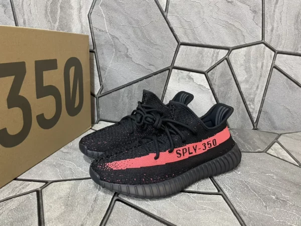 Yeezy shoes - rep shoes