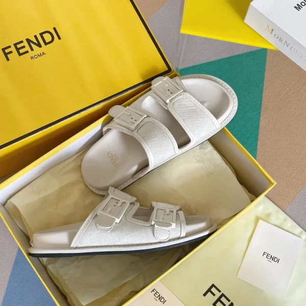 Fendi shoes - Replica shoes