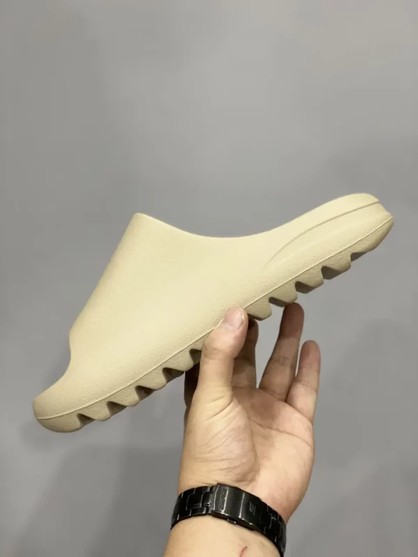 Yeezy shoes - rep shoes