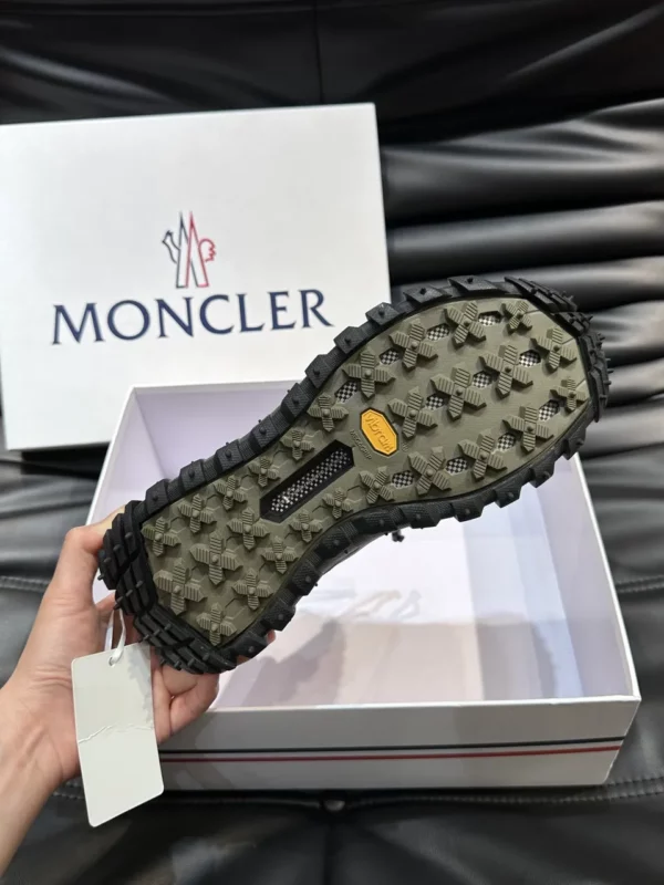 Moncler shoes - Replica shoes