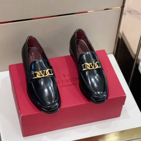 Valentino shoes - Replica shoes