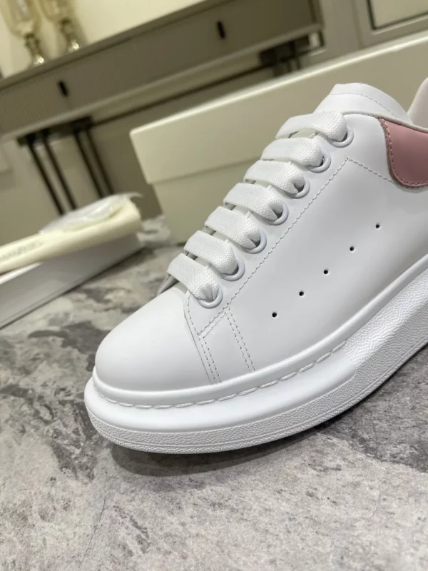 Alexander MCQueen shoes - Reps shoes