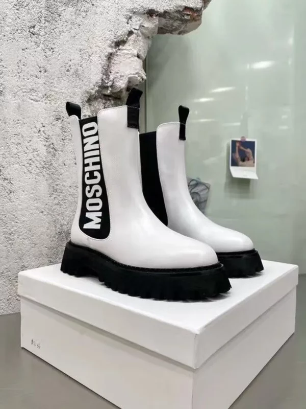 Moschino shoes - Replica shoes