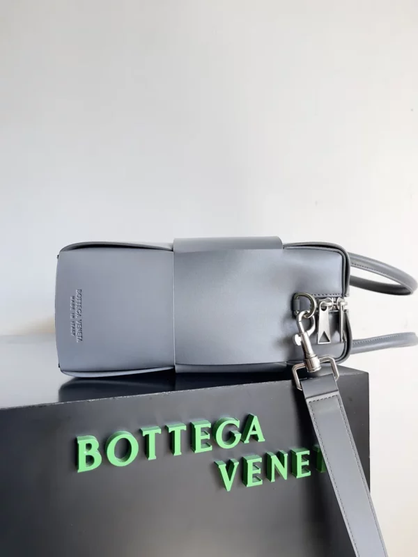 Bottega Veneta bag - replica bags