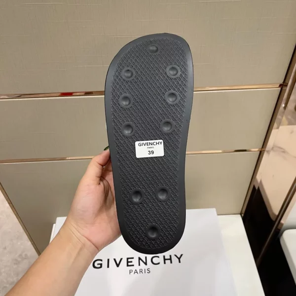 Givenchy shoes - rep shoes