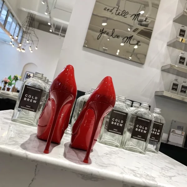 Christian Louboutin shoes - Replica shoes