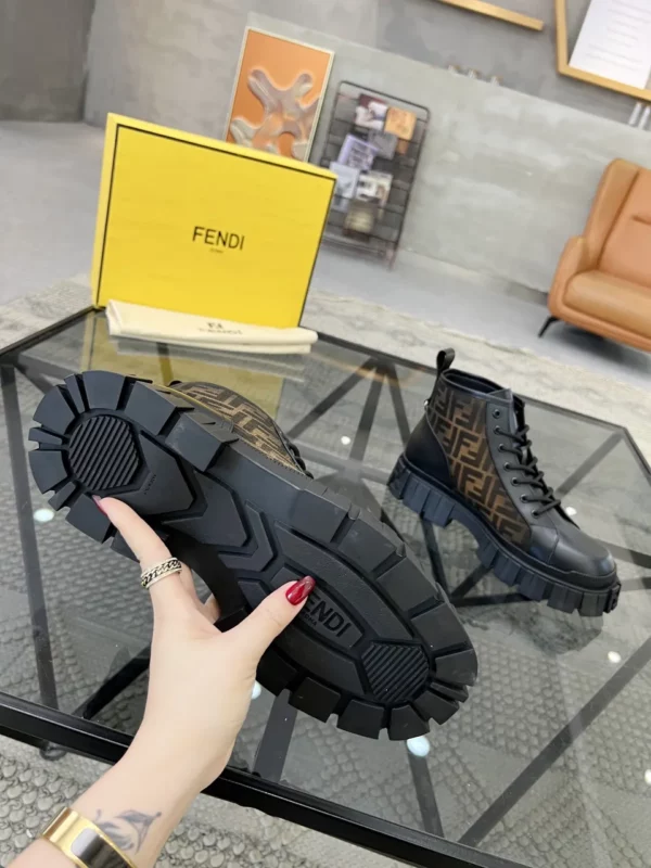 Fendi shoes - Replica shoes