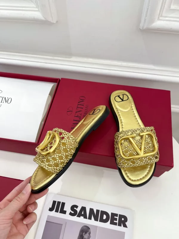 Valentino shoes - Reps shoes