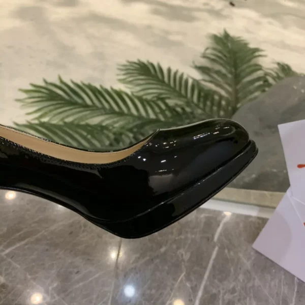 Christian Louboutin shoes - Replica shoes