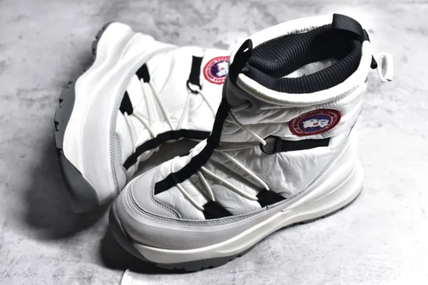 Canada Goose shoes - Replica shoes