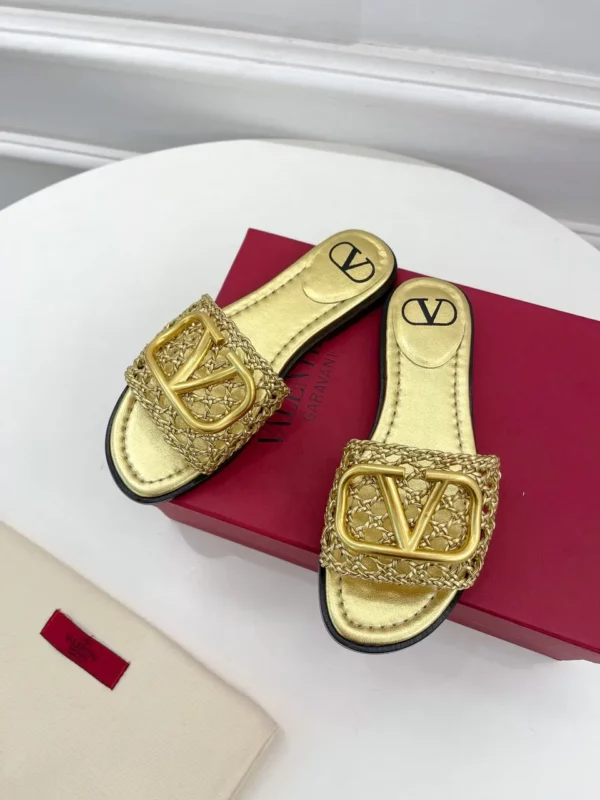 Valentino shoes - Reps shoes